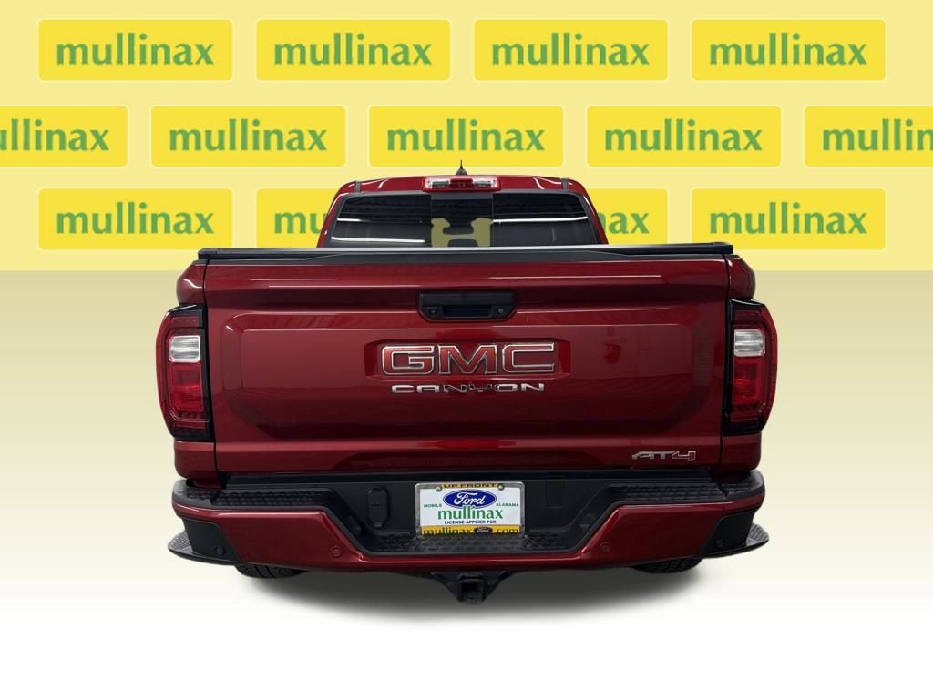 Used 2024 GMC Canyon AT4 w/ AT4 Premium Package image 7
