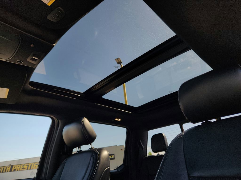 Used 2019 Ford F150 Lariat w/ Equipment Group 502A Luxury AWD/4WD image 29