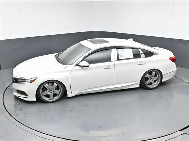 Used 2020 Honda Accord Touring image 34