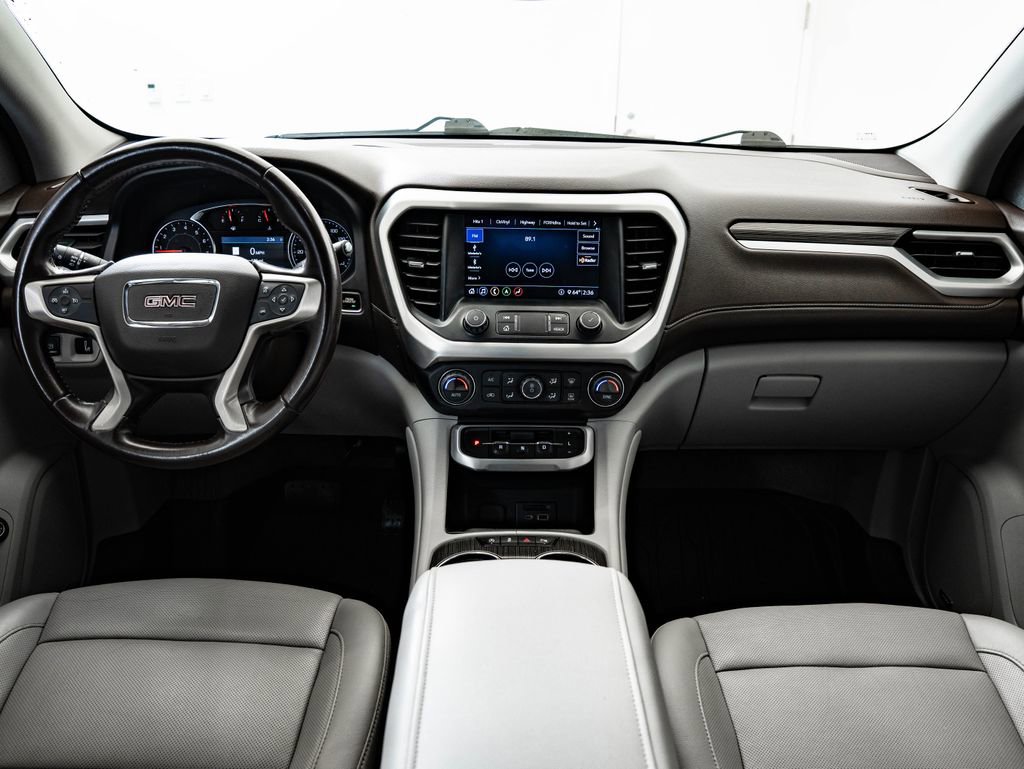 Used 2020 GMC Acadia SLT FWD image 33