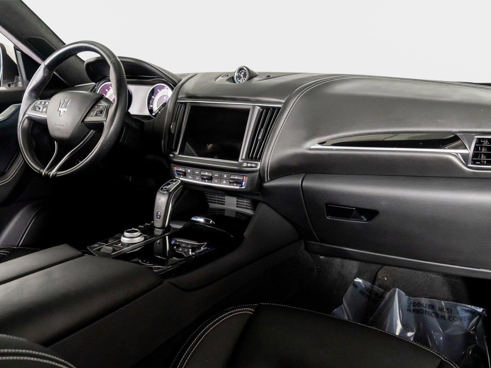 Used 2023 Maserati Levante GT AWD/4WD image 48