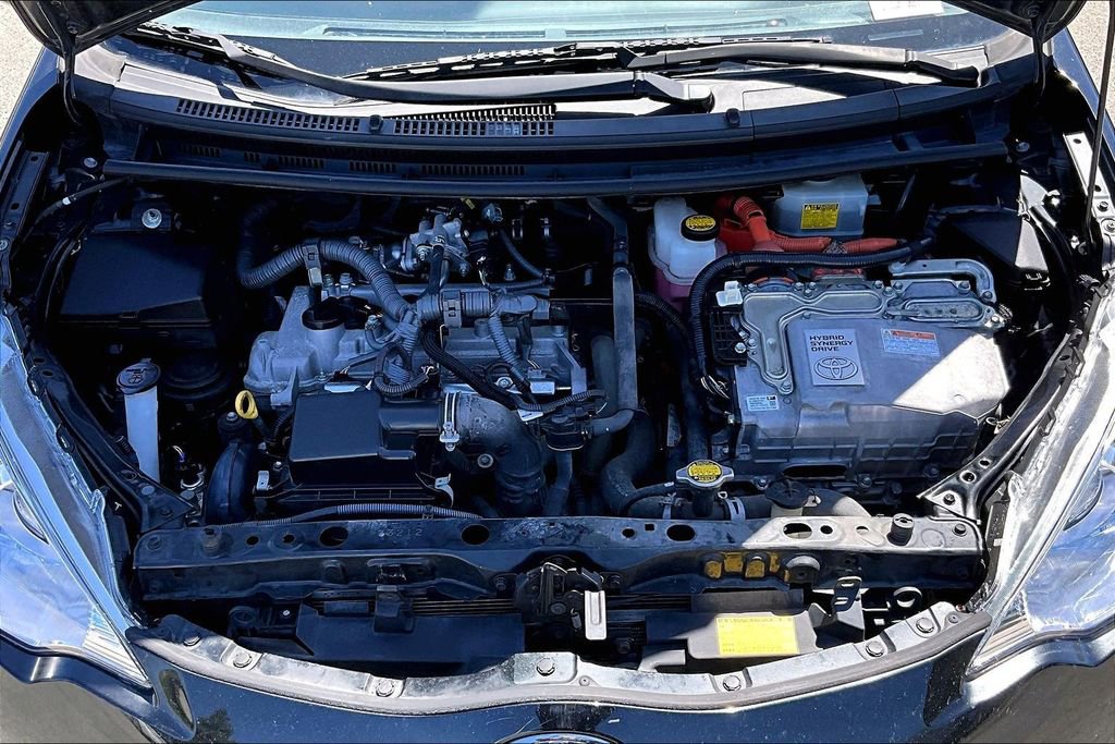 Used 2013 Toyota Prius C Two FWD image 27