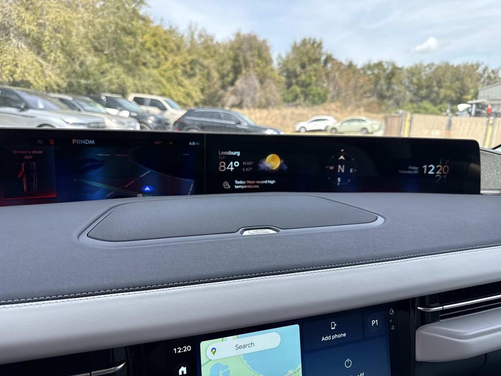 New 2026 Lincoln Navigator Reserve w/ Jet Appearance Package image 25