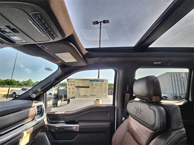 New 2025 Ford F350 King Ranch w/ Chrome Package image 22