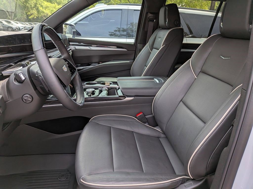 Certified 2026 Cadillac Escalade Sport AWD/4WD image 25