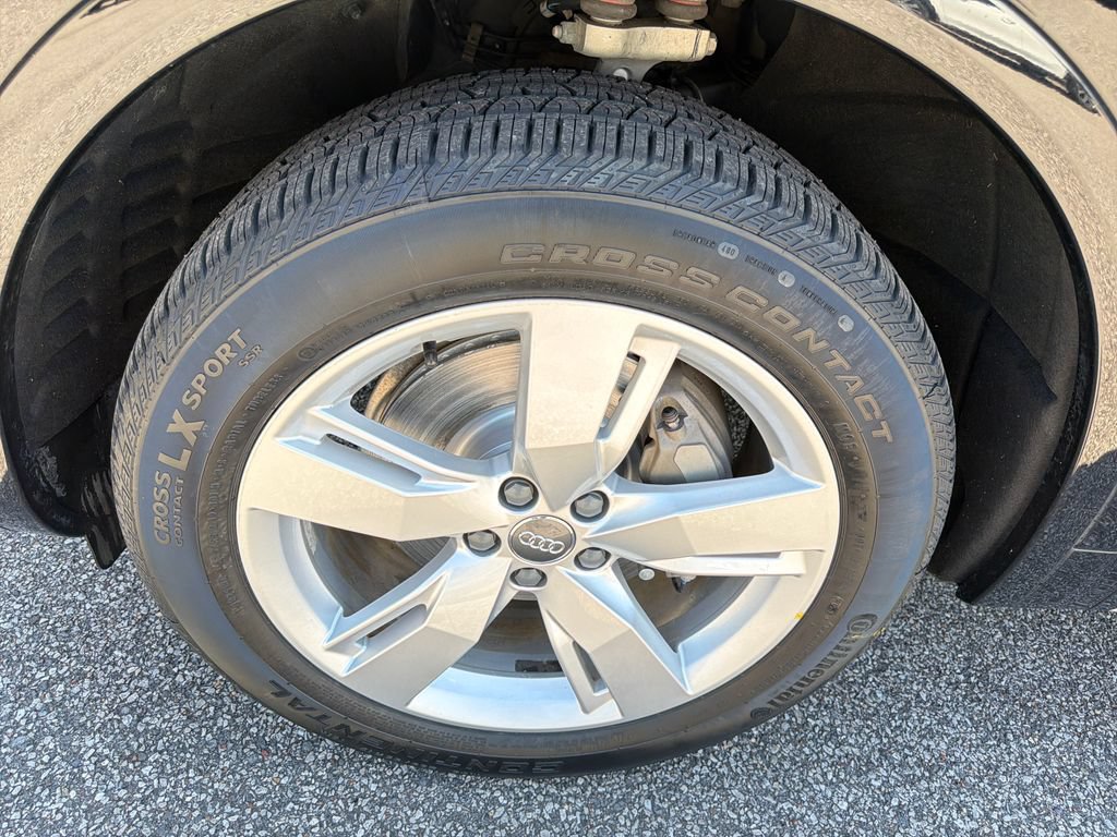 Used 2018 Audi Q5 2.0T Premium AWD/4WD image 15