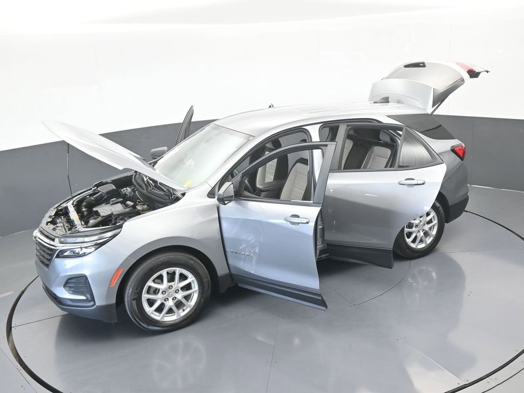 Used 2024 Chevrolet Equinox LS w/ Driver Confidence II Package image 61