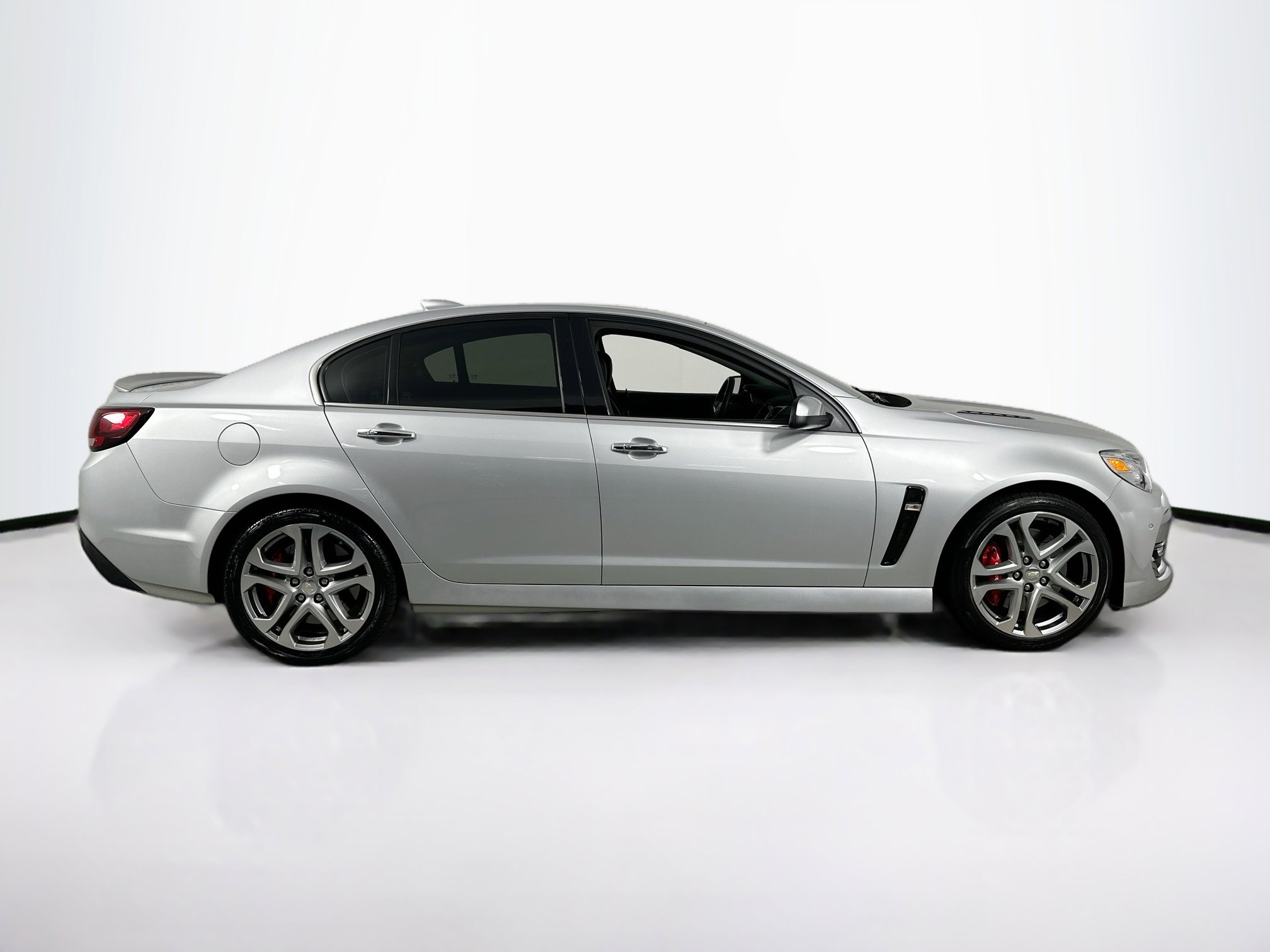 Used 2017 Chevrolet SS image 4