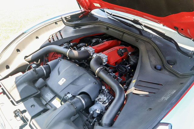 Used 2015 Ferrari California T RWD image 26