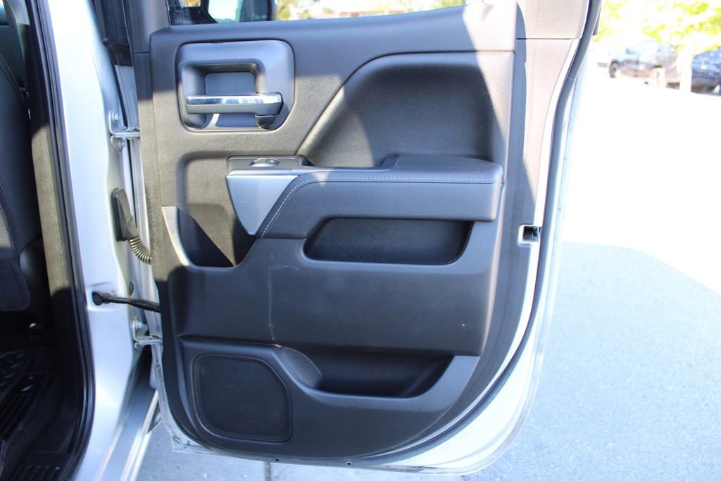 Used 2017 Chevrolet Silverado 1500 LT w/ All Star Edition image 23