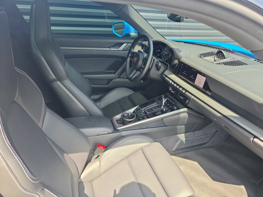 Certified 2023 Porsche 911 Carrera 4 w/ Sport Package AWD/4WD image 17
