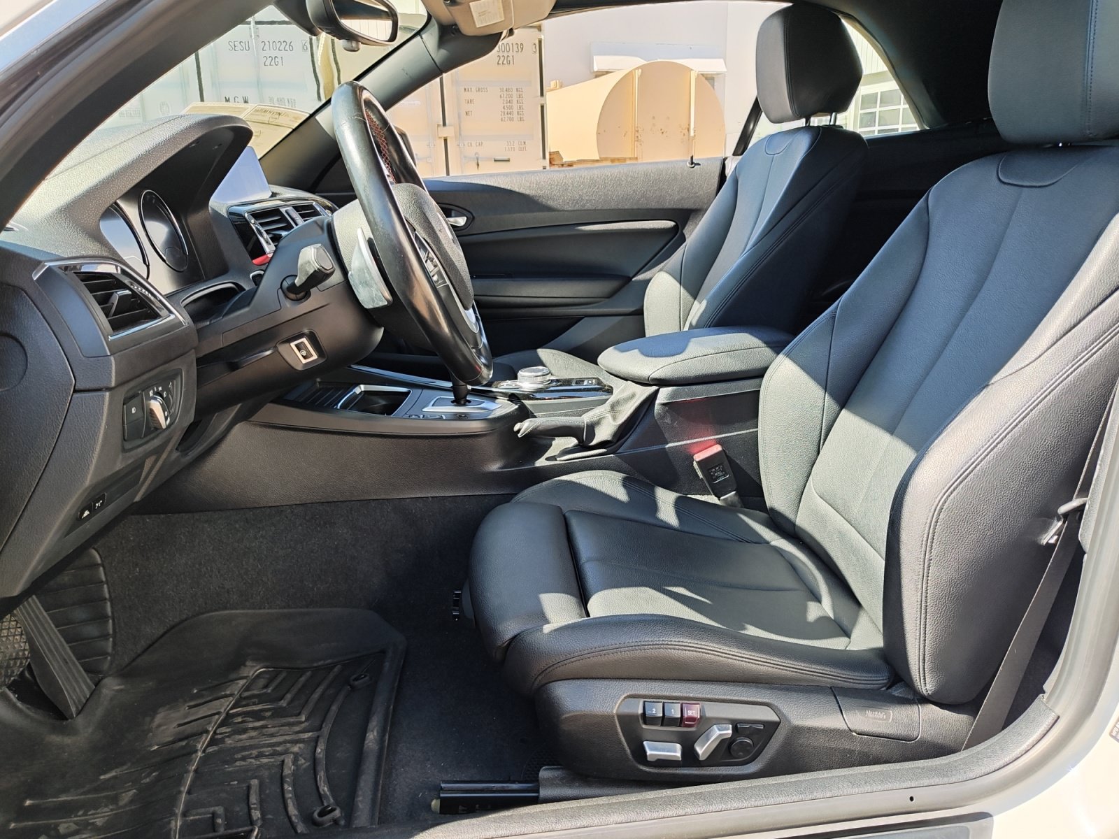 Used 2020 BMW 230i xDrive Convertible AWD/4WD image 12
