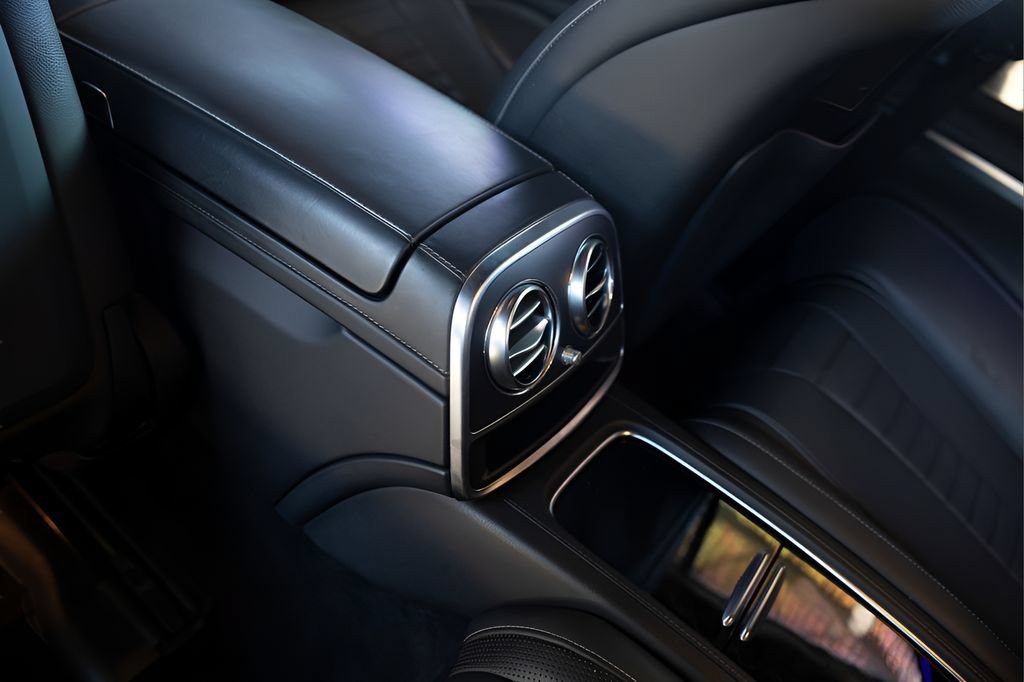Used 2019 Mercedes-Benz S 560 4MATIC Coupe image 54