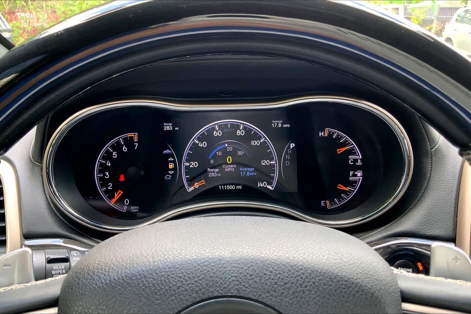 Used 2017 Jeep Grand Cherokee Overland AWD/4WD image 26