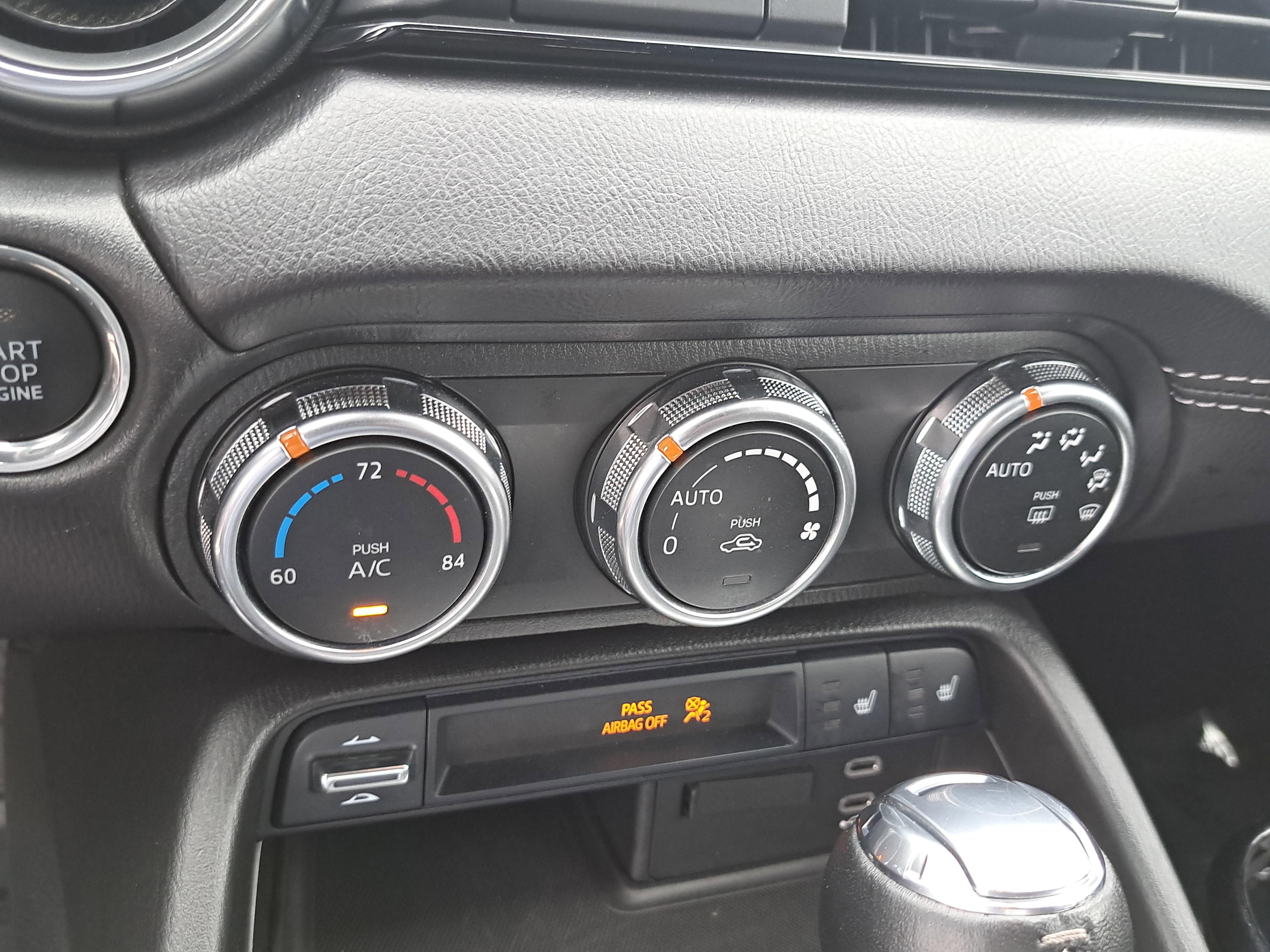 Used 2025 MAZDA MX-5 Miata RF Grand Touring RWD image 18