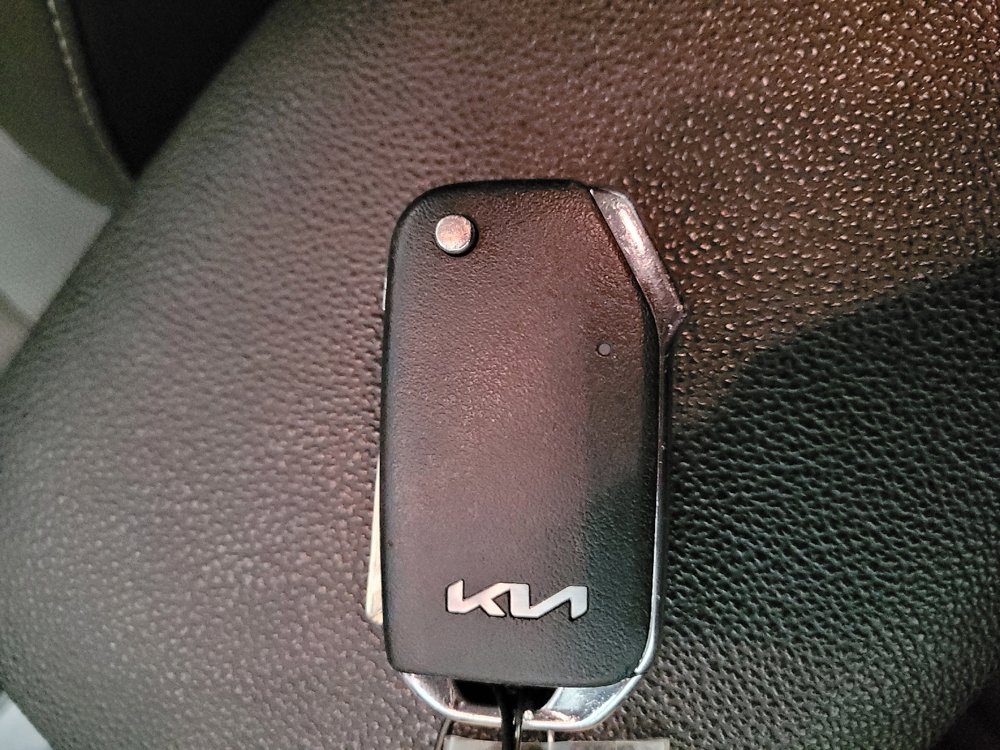 Used 2024 Kia Forte LXS FWD image 32