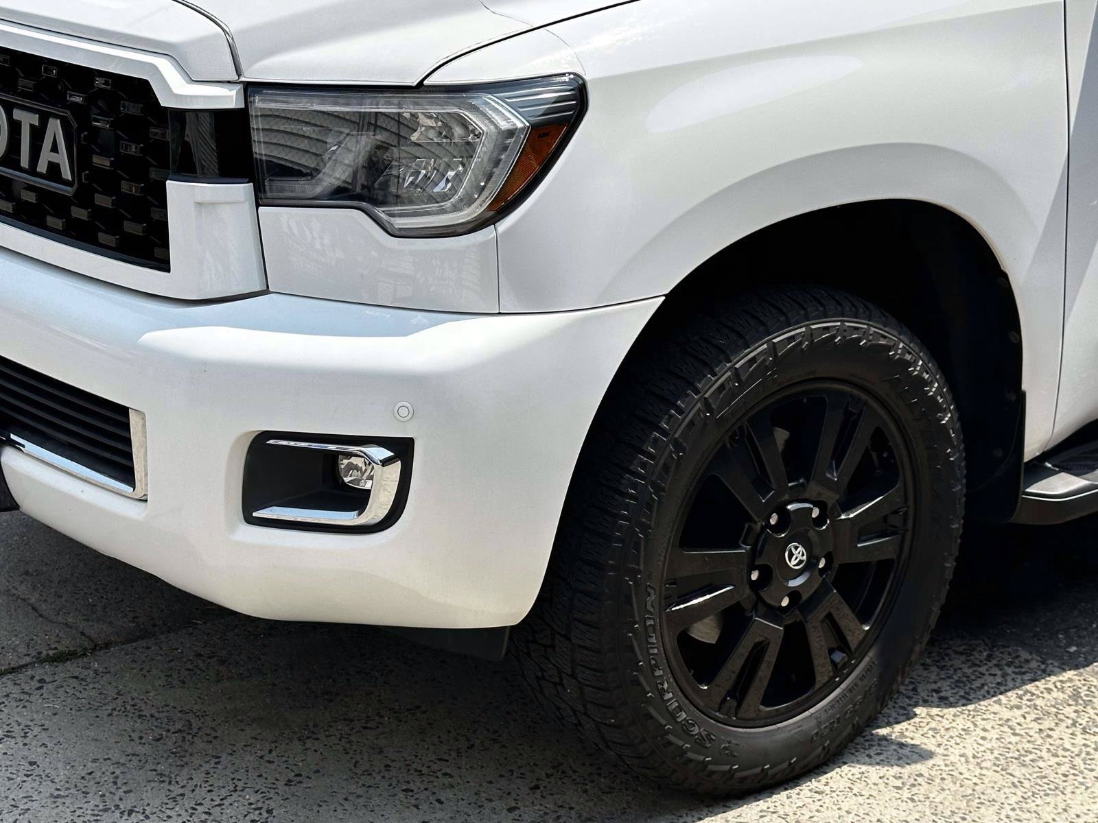 Certified 2018 Toyota Sequoia TRD Sport AWD/4WD image 9