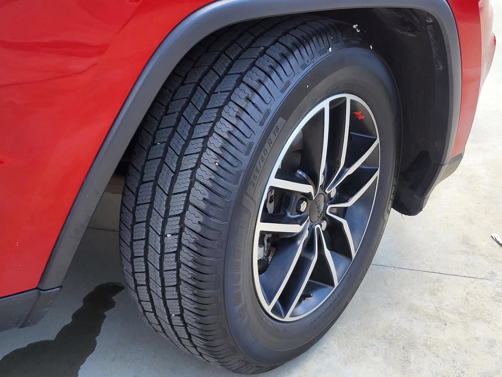 Used 2021 Jeep Grand Cherokee Trailhawk AWD/4WD image 6