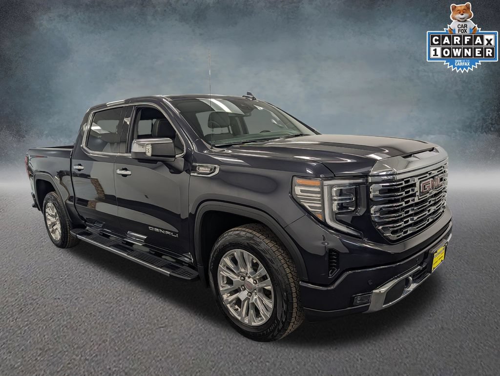Used 2023 GMC Sierra 1500 Denali AWD/4WD image 3