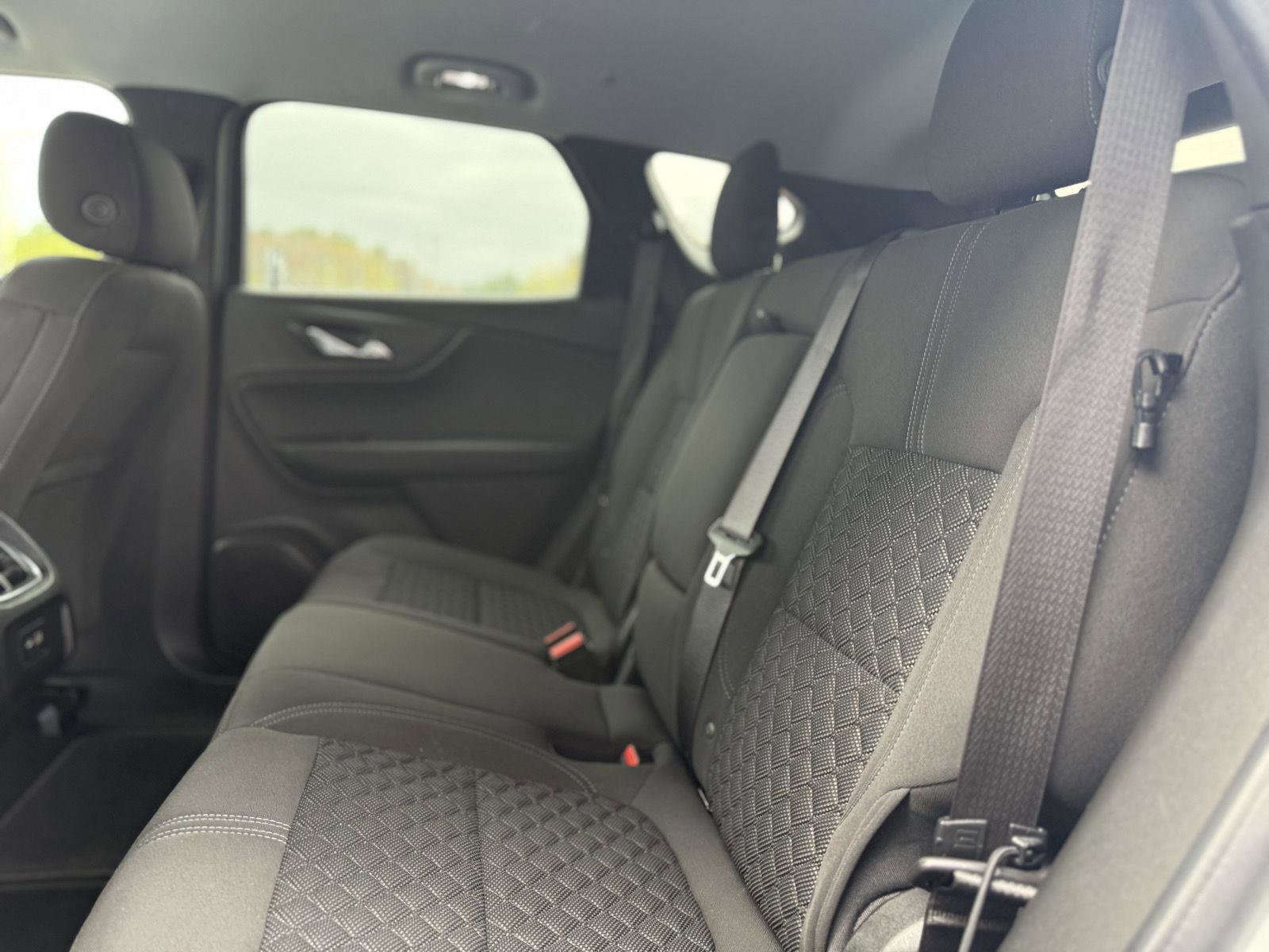 Used 2019 Chevrolet Blazer LT image 14