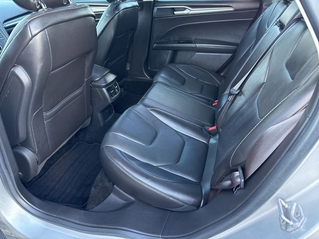 Used 2014 Ford Fusion Titanium image 18