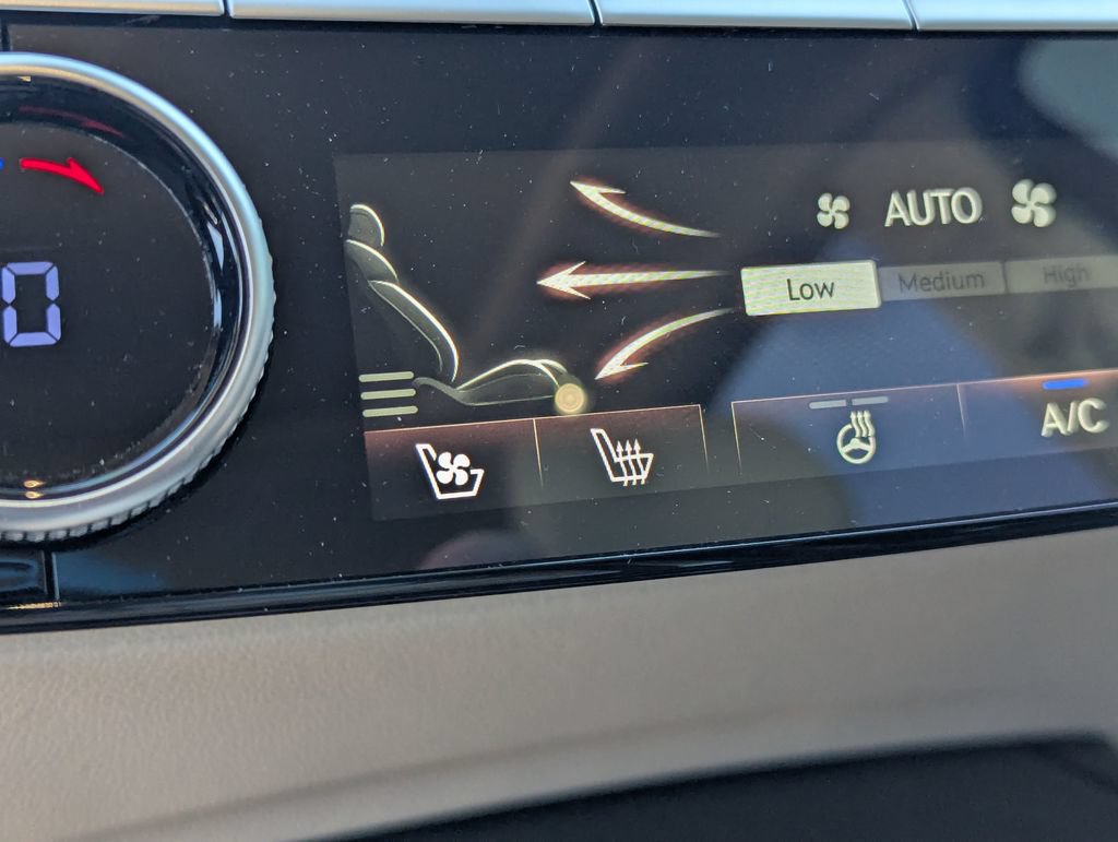 Used 2022 Genesis G80 2.5T w/ Prestige Package RWD image 16