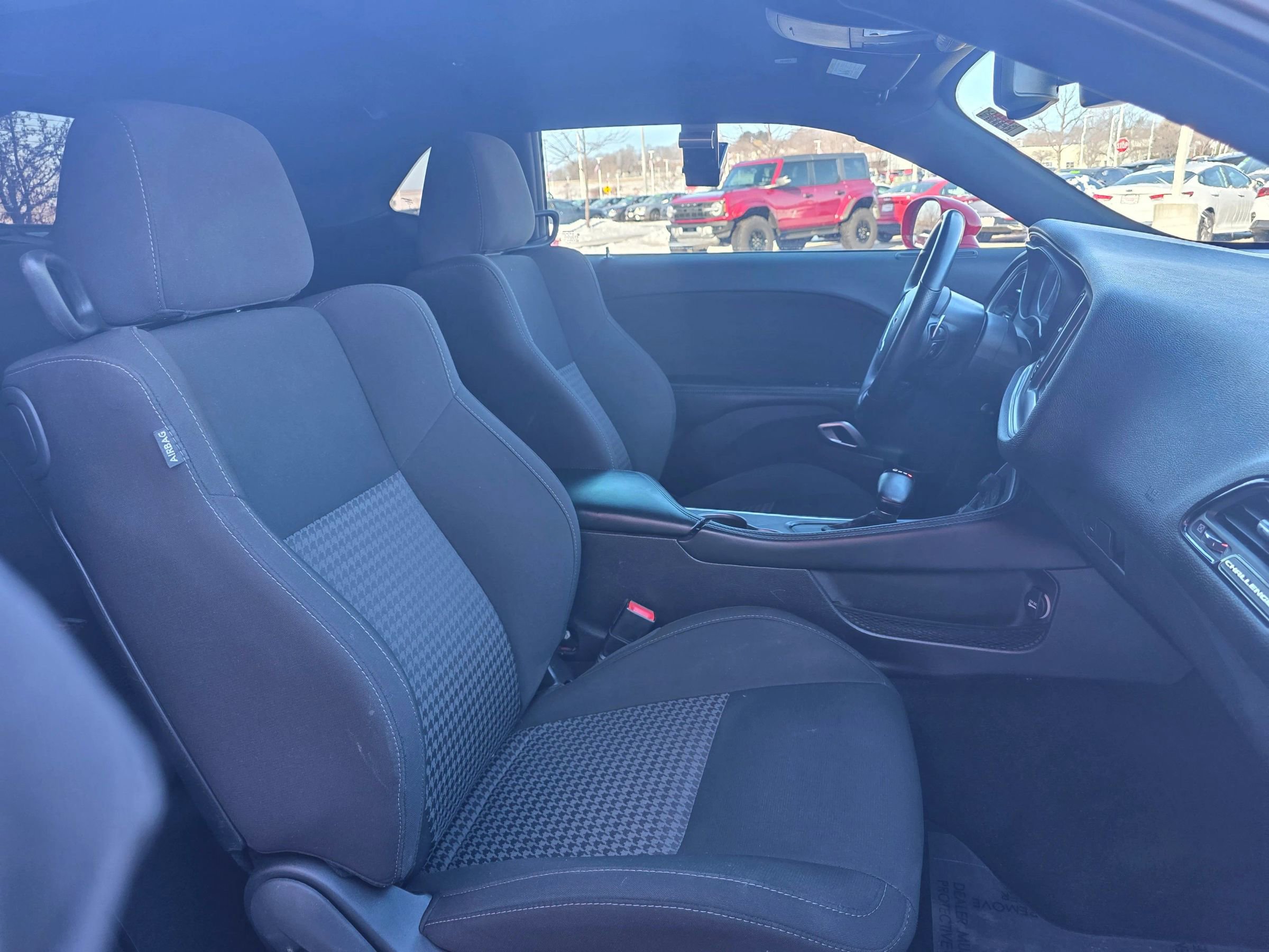 Used 2022 Dodge Challenger GT image 7