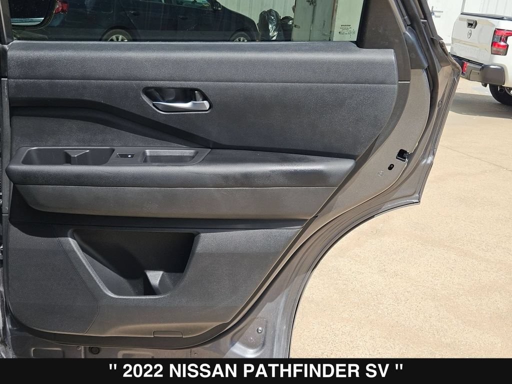 Used 2022 Nissan Pathfinder SV FWD image 30