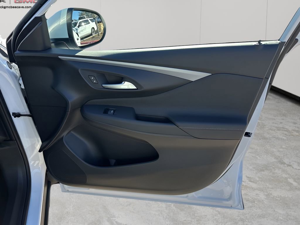 New 2026 Buick Envista Preferred image 13