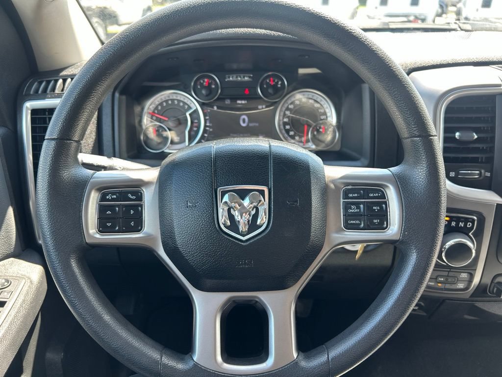 Used 2022 RAM 1500 Classic SLT w/ Electronics Group AWD/4WD image 9