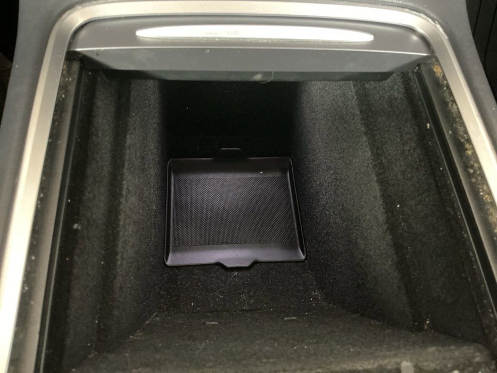 Used 2021 Tesla Model Y Long Range image 12