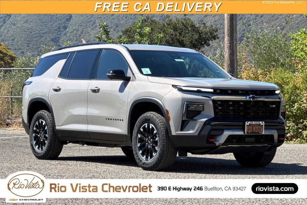 New 2026 Chevrolet Traverse Z71 w/ Enhanced Driving Package AWD/4WD image 1