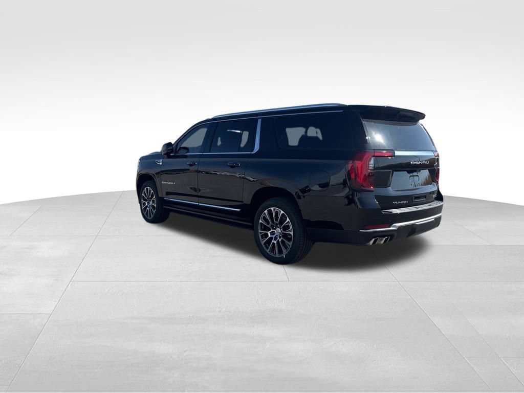 New 2026 GMC Yukon XL Denali w/ Denali Reserve Package image 8