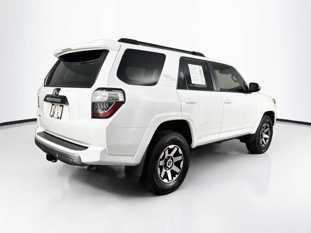 Used 2023 Toyota 4Runner TRD Off-Road Premium w/ Moonroof Package AWD/4WD image 8