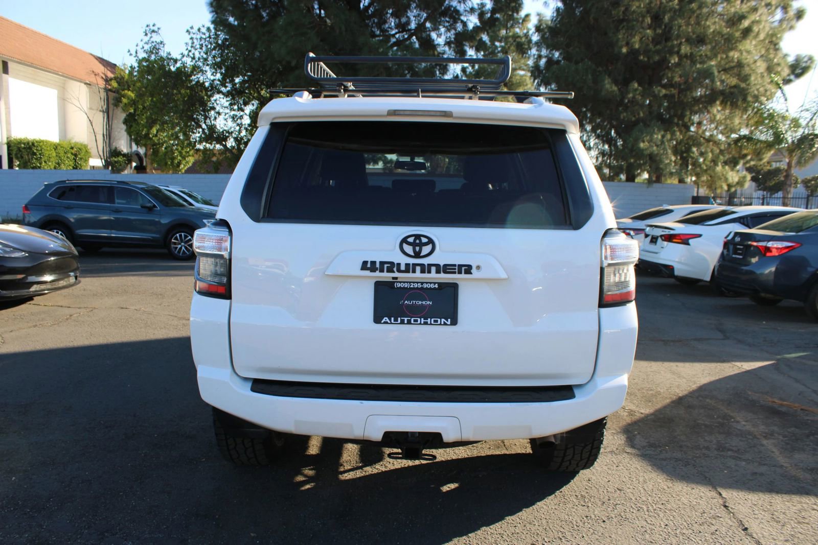 Used 2016 Toyota 4Runner SR5 Premium image 40