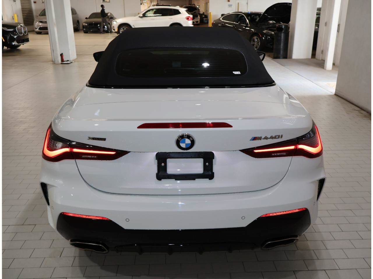 Certified 2022 BMW 440i xDrive Convertible AWD/4WD image 9