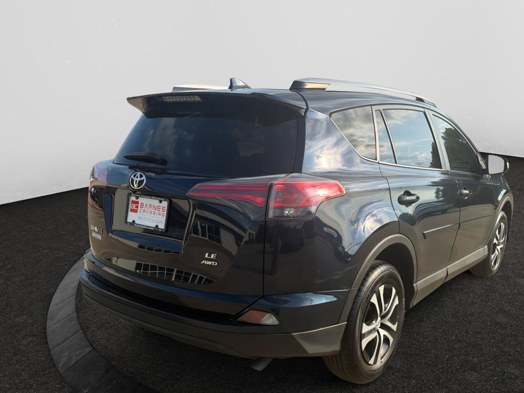 Used 2018 Toyota RAV4 LE w/ All Weather Liner Package AWD/4WD image 4