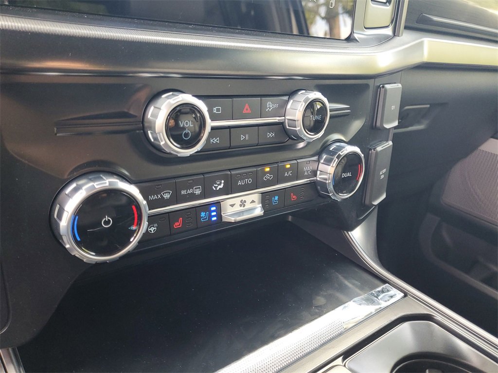 New 2025 Ford F150 Lariat w/ Equipment Group 501A Mid image 18