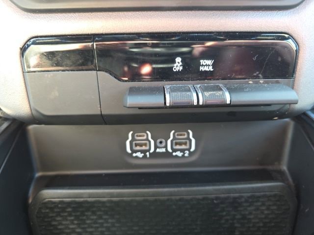 Used 2021 RAM 1500 Big Horn image 22