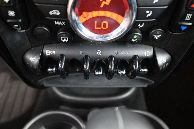 Used 2016 MINI Cooper Countryman S AWD/4WD image 23