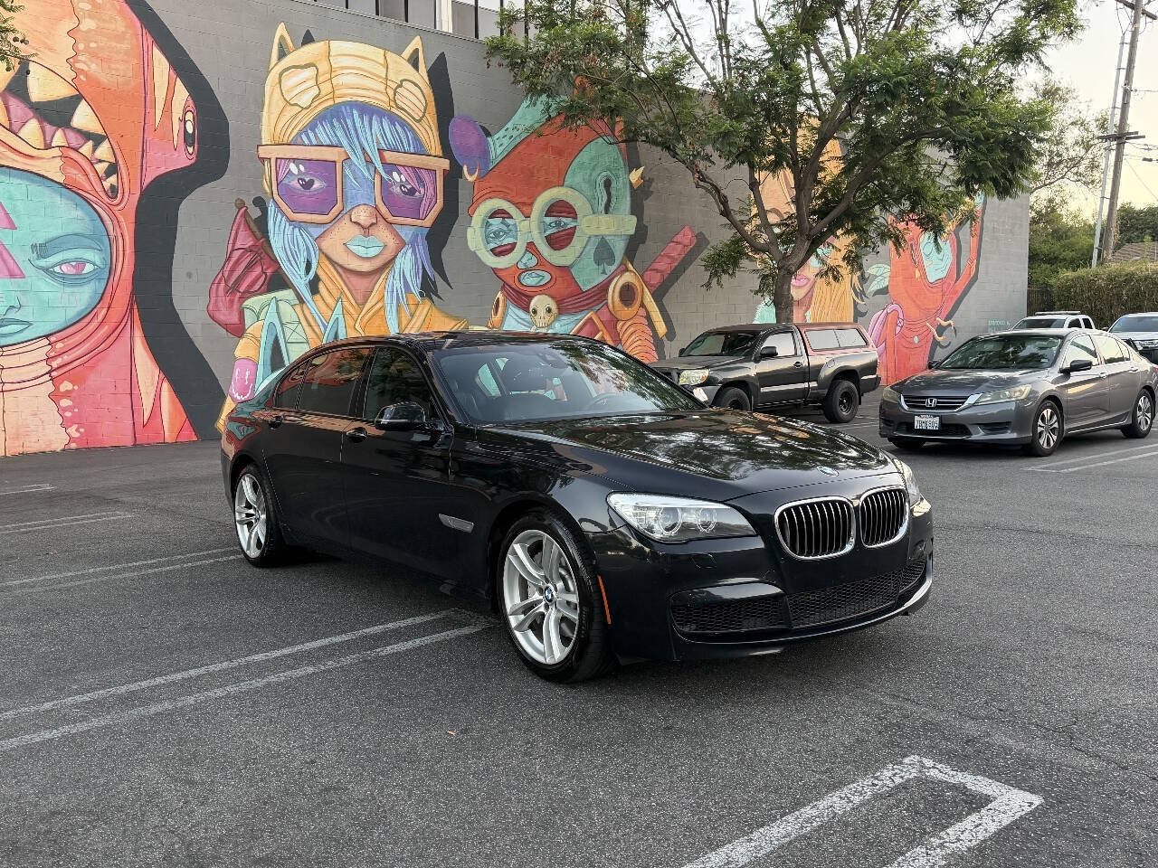 Used 2013 BMW 750Li RWD image 7