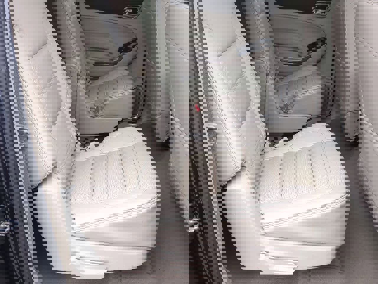 Used 2019 GMC Yukon XL Denali w/ Open Road Package image 20