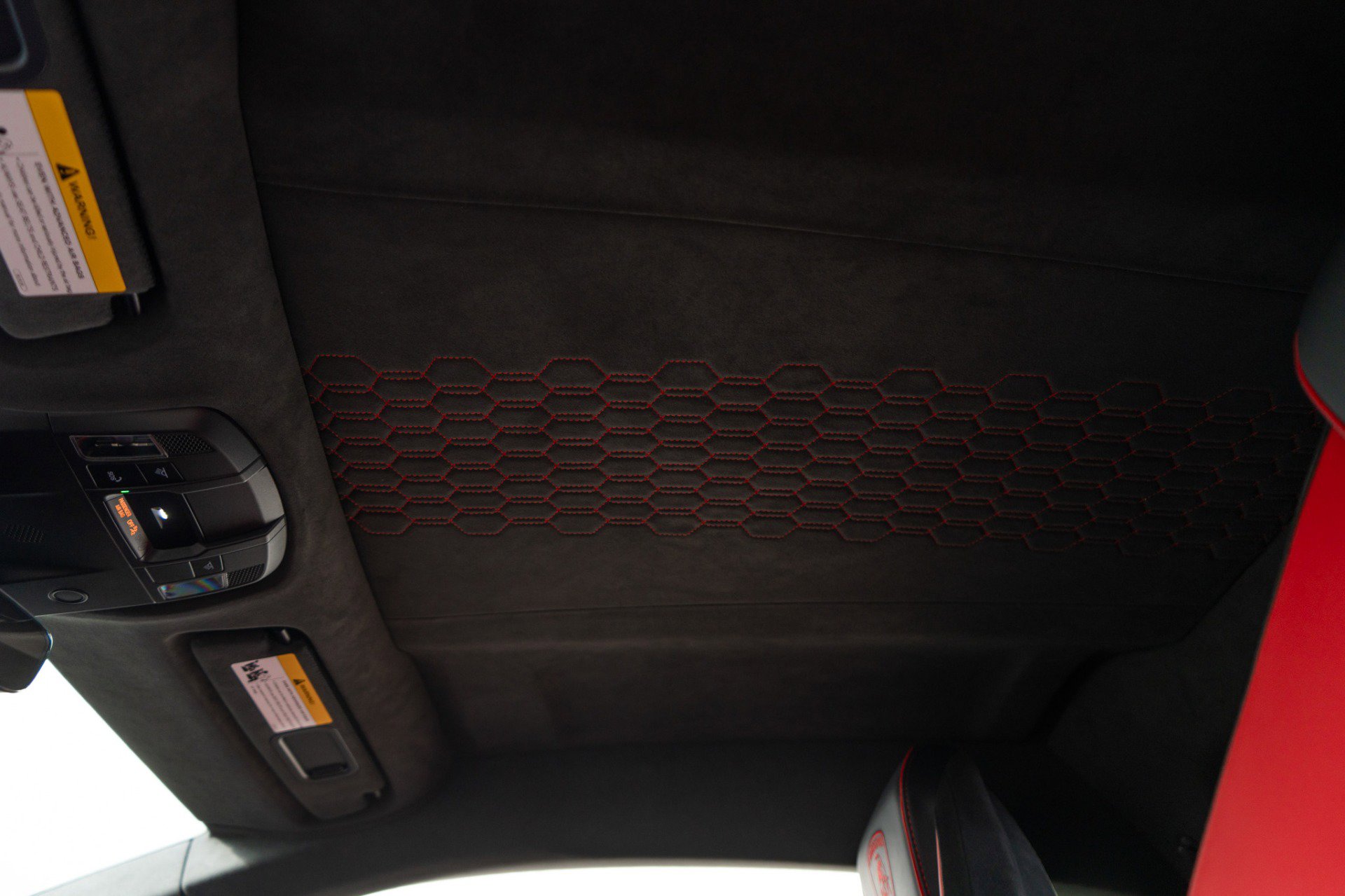 Used 2024 Lamborghini Revuelto image 31