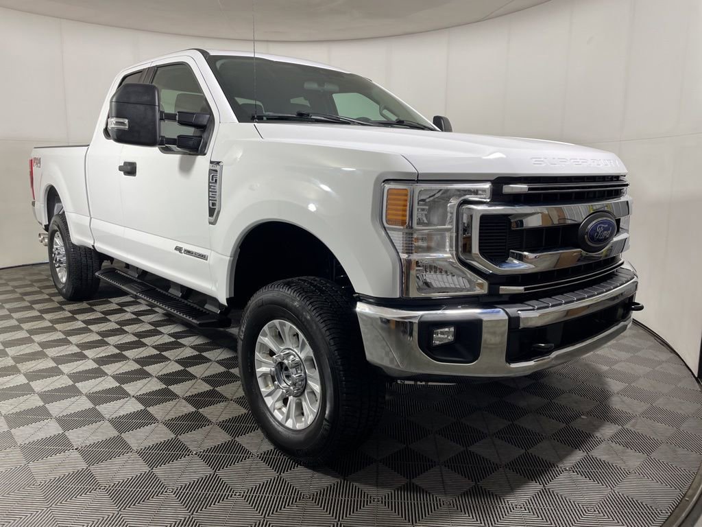 Used 2021 Ford F350 XLT w/ XLT Value Package image 2