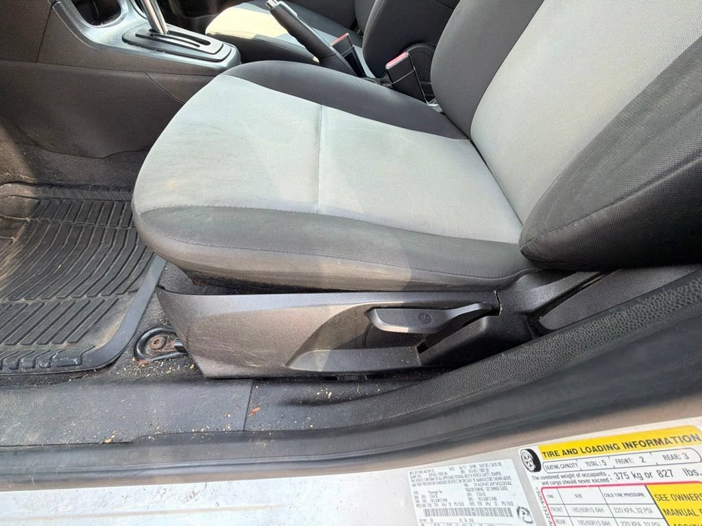 Used 2015 Ford Fiesta S FWD image 10