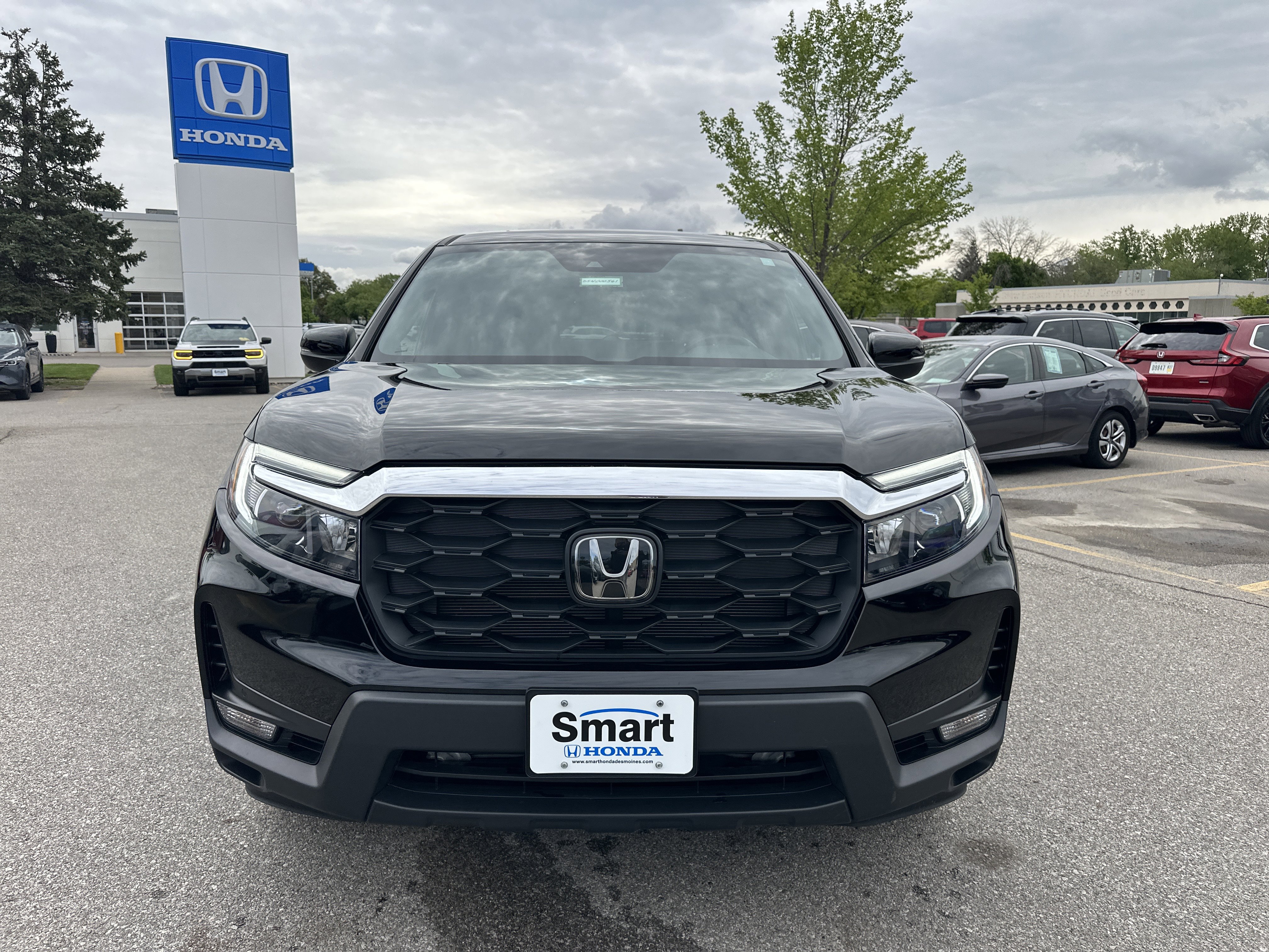 Used 2025 Honda Passport EX-L image 8