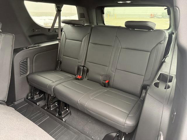 New 2026 Chevrolet Suburban LT w/ Comfort Package image 24