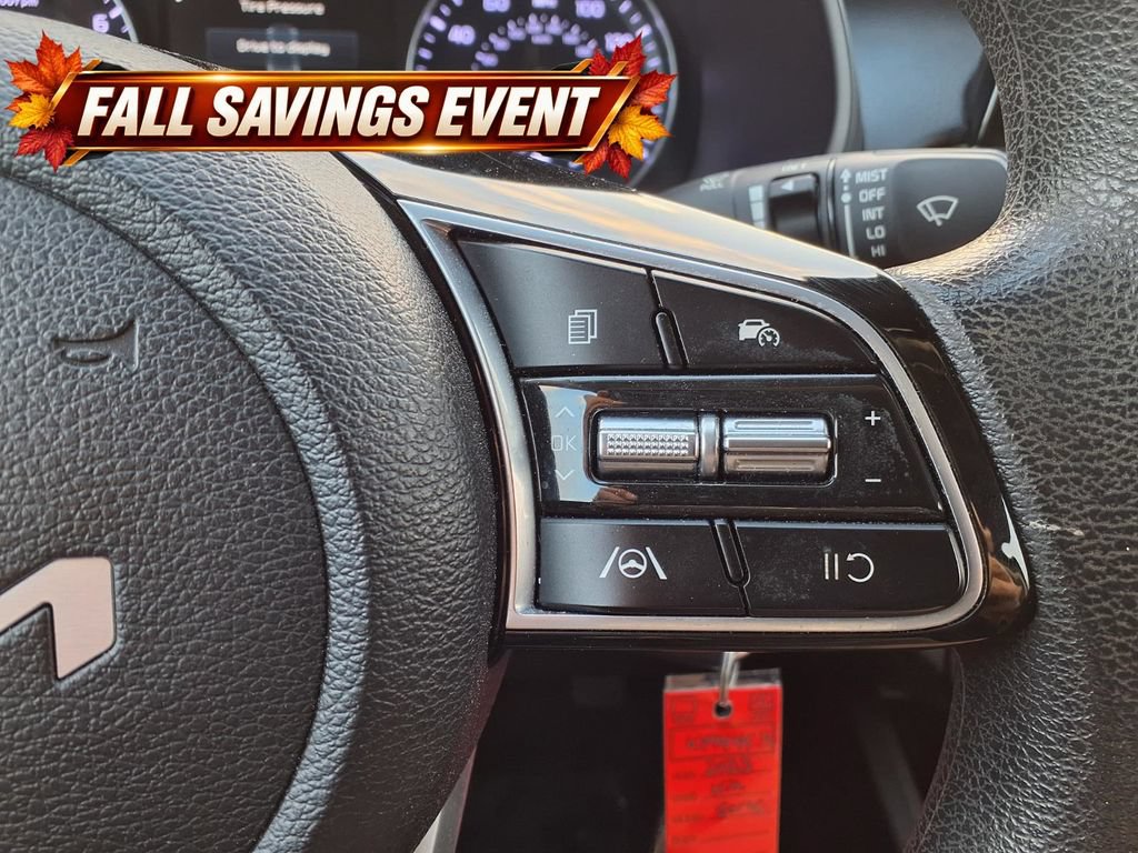 Used 2023 Kia Forte LXS w/ LXS Technology Package FWD image 17