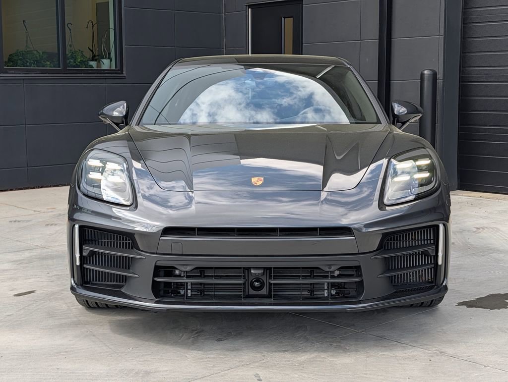 Used 2025 Porsche Panamera 4 image 6