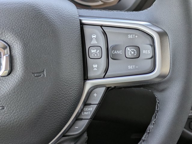 New 2026 RAM 1500 4x4 Crew Cab image 26